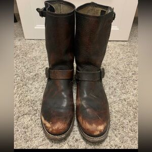 Frye boots
Veronica Short boots.